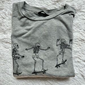 Gray Skeletons Skateboard Graphic T-Shirt